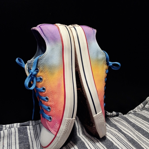 Tie dye Converse shoes mens size 8 womens size 10, 1 FREE pair of Dead socks - Picture 6 of 13